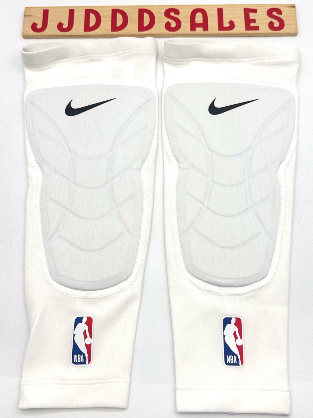 Nike Pro NBA Hyperstrong Padded Knee Sleeves White Men’s Sz 2XL/3XL NEW

New